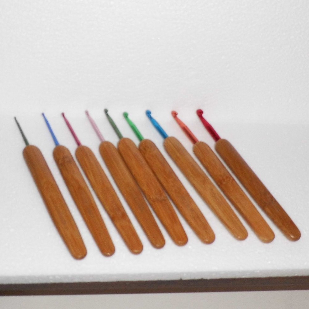 Crochet Hooks - (set/9)